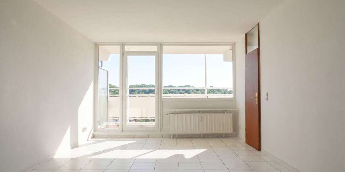 Etagenwohnung Saarbrücken Eschberg - 3 Zimmer, 86 m&sup2;, 179.000&euro; | Angebot:27230099