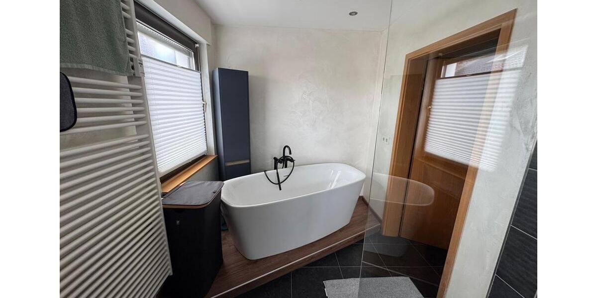 Etagenwohnung Pirmasens Fehrbach - 3 Zimmer, 95 m&sup2;, 930&euro; | Angebot:26033593