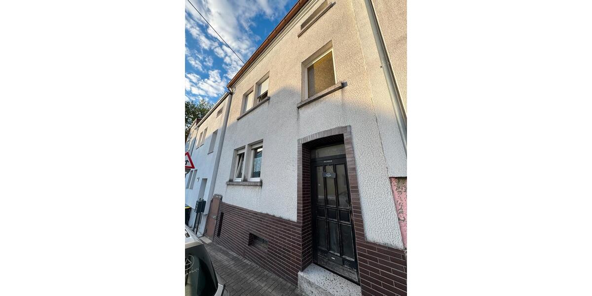 Mehrfamilienhaus, Wohnhaus Neunkirchen - 7 Zimmer, 175 m&sup2;, 220.000&euro; | Angebot:26824253
