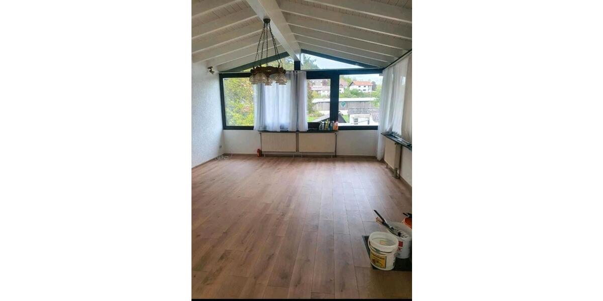 Einfamilienhaus Gries - 10 Zimmer, 200 m&sup2;, 175.000&euro; | Angebot:26221666