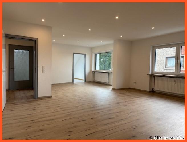 Dachgeschoßwohnung Ottweiler - 5 Zimmer, 97 m&sup2;, 750&euro; | Angebot:25892650