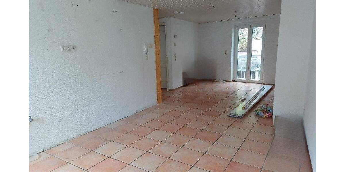 Mehrfamilienhaus, Wohnhaus Sankt Ingbert St. Ingbert - 4 Zimmer, 115 m&sup2;, 225.000&euro; | Angebot:26117943
