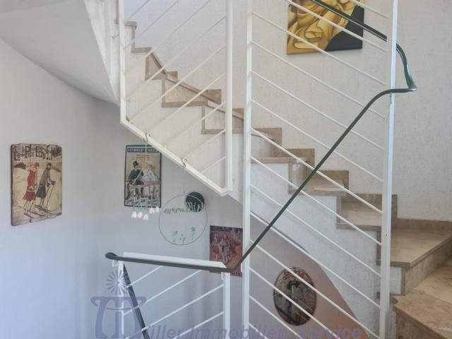 Großzügiges Wohnhaus mit Einliegerwohnung in Höhenlage von Neunkirchen - Einfamilienhaus Neunkirchen | Angebot:20764360