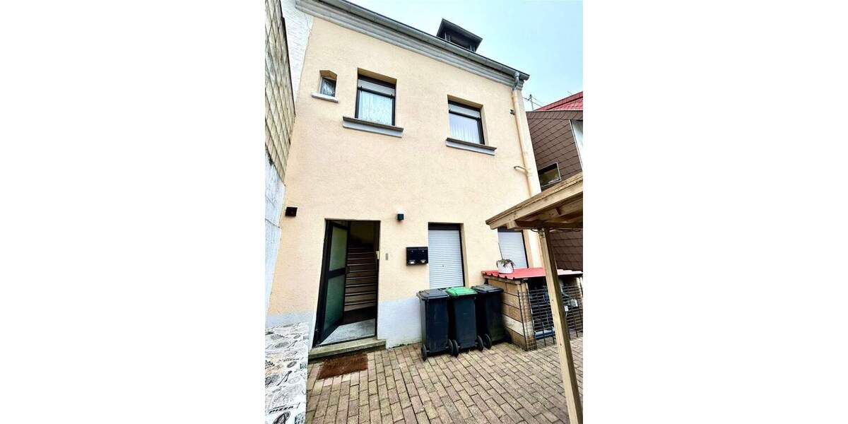 Mehrfamilienhaus, Wohnhaus Merchweiler - 5 Zimmer, 130 m&sup2;, 125.000&euro; | Angebot:25745737