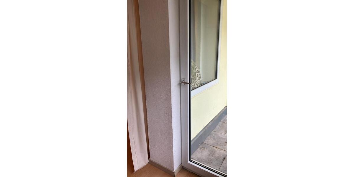 Etagenwohnung Saarbrücken Eschberg - 1 Zimmer, 33 m&sup2;, 79.000&euro; | Angebot:26114397