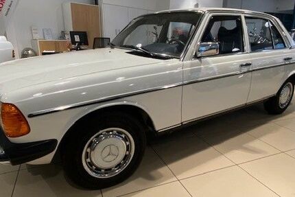 Mercedes-Benz 200 63.400 km 18.999 &euro; Pirmasens 66953