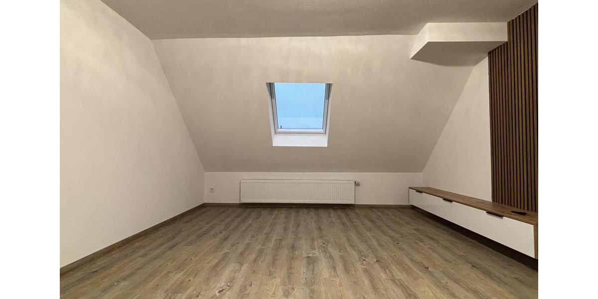 Etagenwohnung Homburg - 2 Zimmer, 40 m&sup2;, 700&euro; | Angebot:25400432