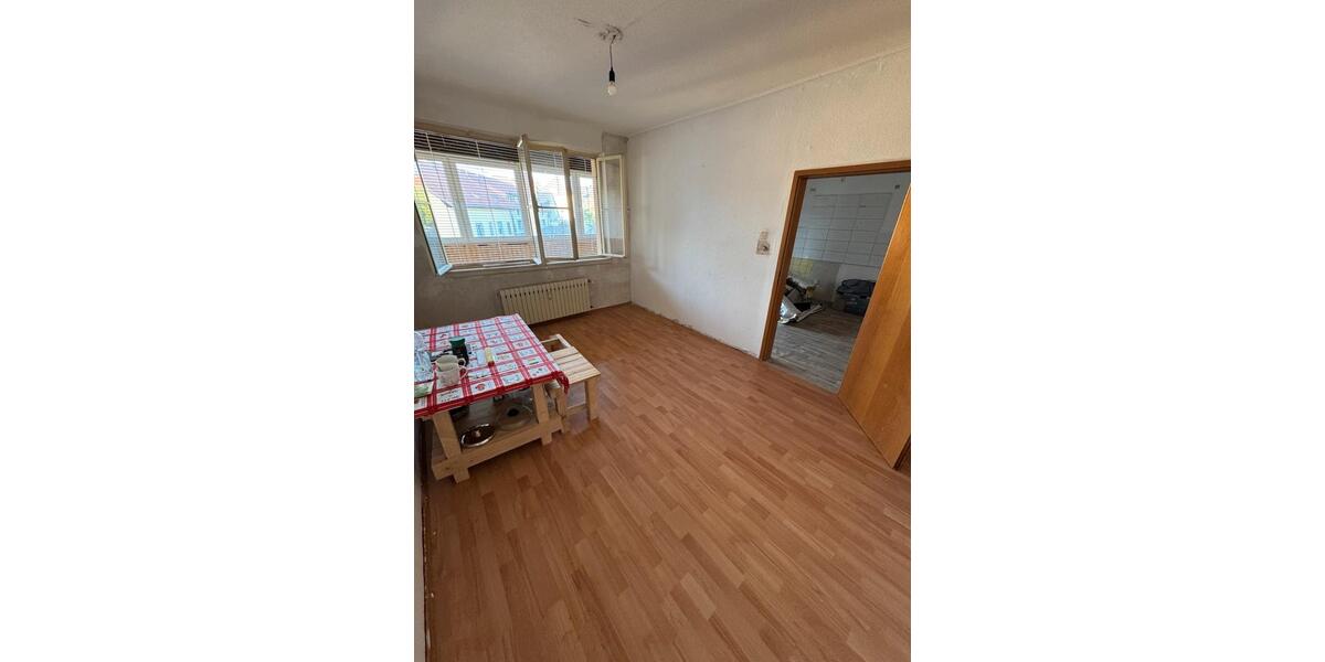 Mehrfamilienhaus, Wohnhaus Neunkirchen - 7 Zimmer, 175 m&sup2;, 220.000&euro; | Angebot:26824253
