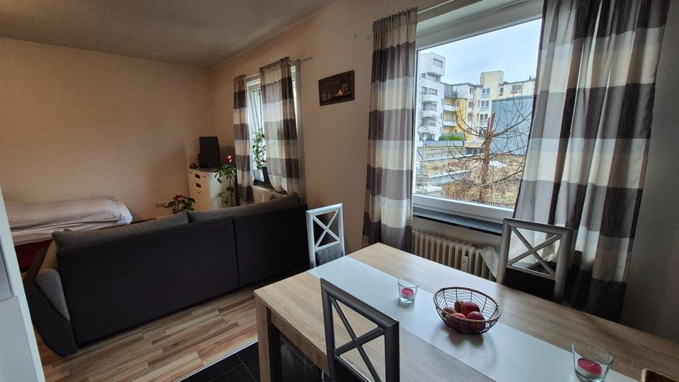 Etagenwohnung Saarbrücken - 1 Zimmer, 35 m&sup2;, 550&euro; | Angebot:25920501