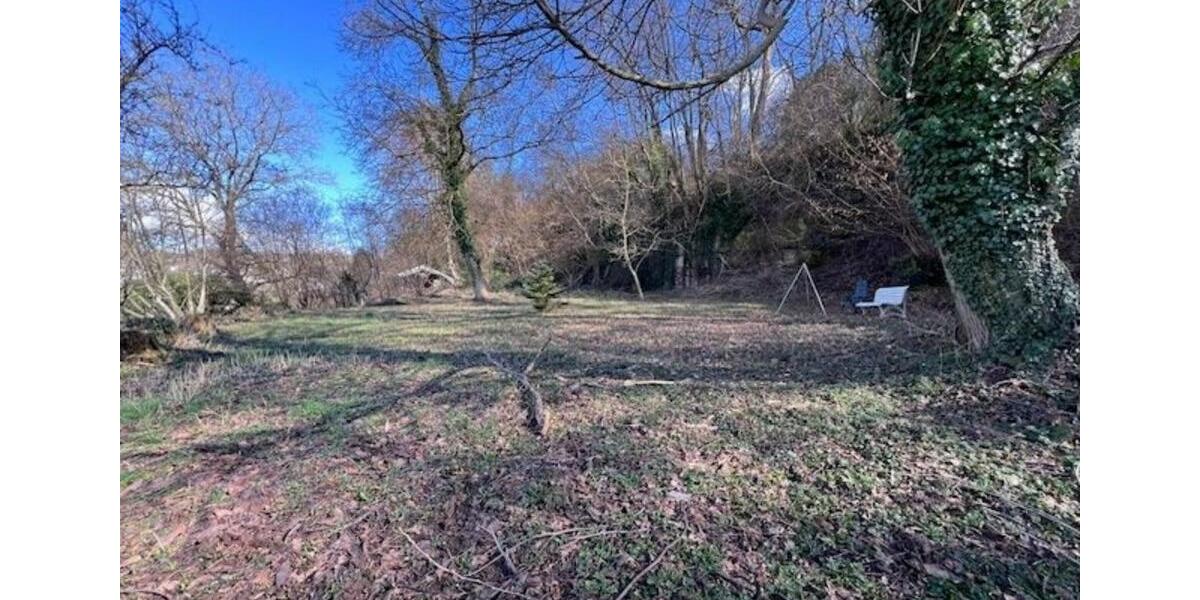 Einfamilienhaus Saarbrücken Bübingen - 5 Zimmer, 120 m&sup2;, 135.000&euro; | Angebot:25751581