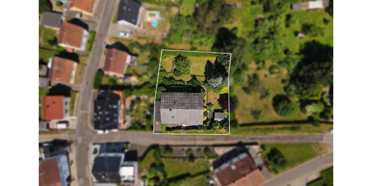 Einfamilienhaus Niederlinxweiler Niederlinxweiler - 5 Zimmer, 171 m&sup2;, 199.000&euro; | Angebot:25675557