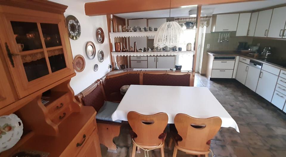 Einfamilienhaus Breitenbach - 11 Zimmer, 237 m&sup2;, 219.000&euro; | Angebot:22193879