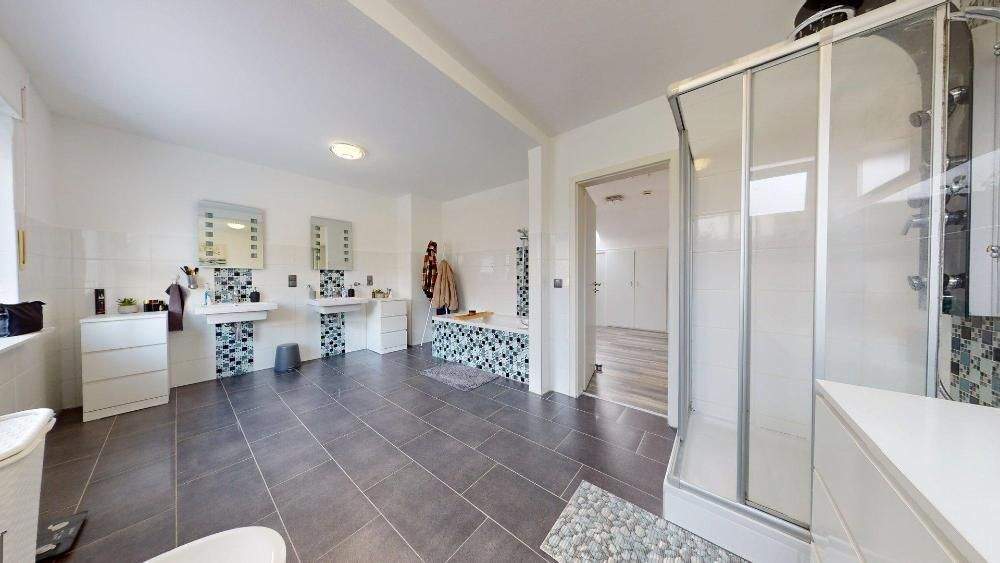 Einfamilienhaus Pirmasens Ruhbank - 7 Zimmer, 240 m&sup2;, 395.000&euro; | Angebot:25706036