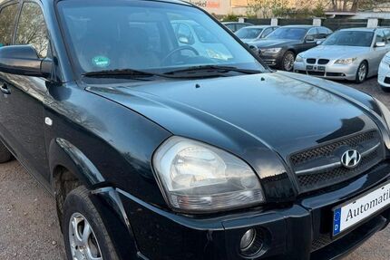 Hyundai TUCSON 201.821 km 3.499 &euro; Saarbrücken 66115