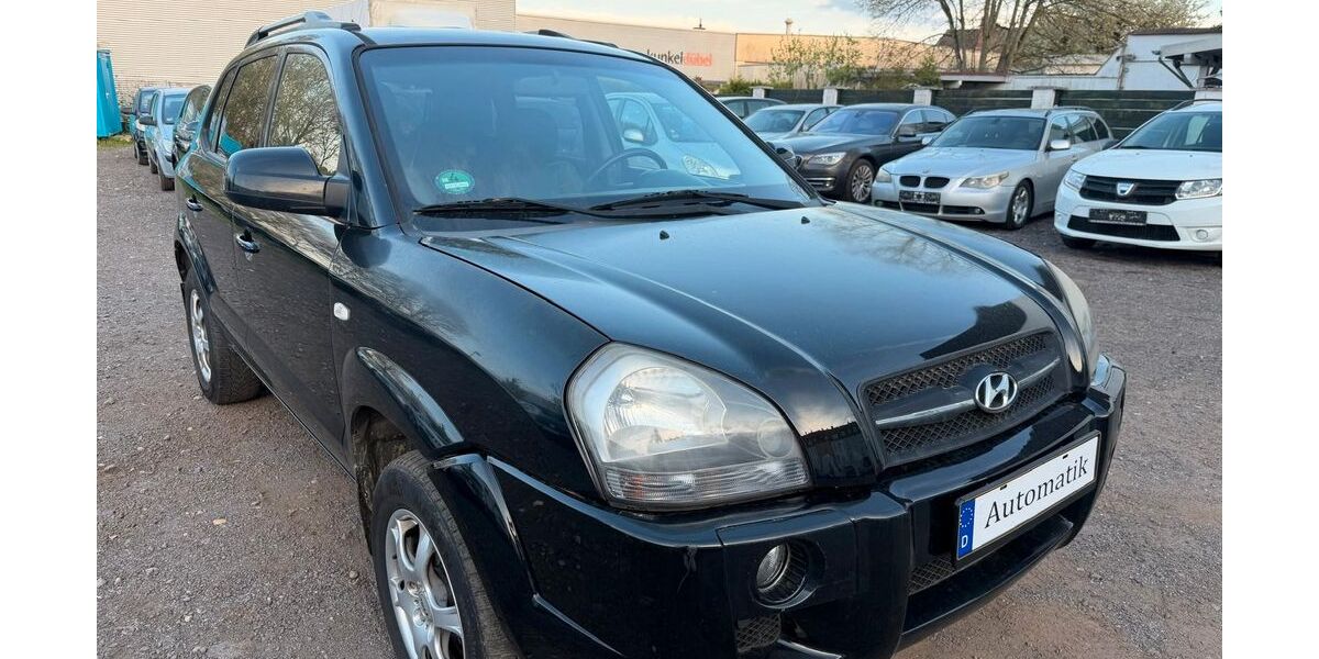 Hyundai TUCSON 201.821 km 3.499 &euro; Saarbrücken 66115