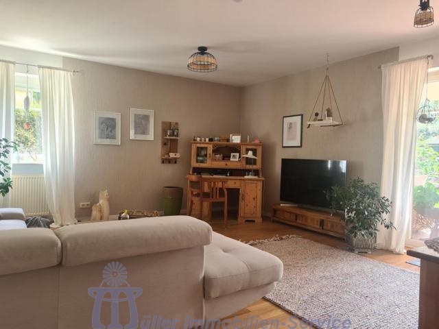 Großzügiges Wohnhaus mit Einliegerwohnung in Höhenlage von Neunkirchen - Einfamilienhaus Neunkirchen | Angebot:20764360