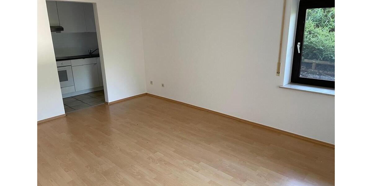 Etagenwohnung Homburg - 1 Zimmer, 30 m&sup2;, 450&euro; | Angebot:26577063