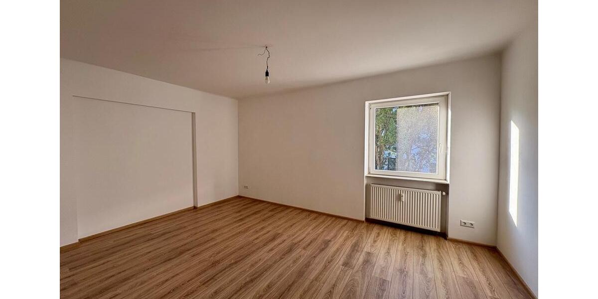 Etagenwohnung Saarbrücken Malstatt - 3 Zimmer, 78 m&sup2;, 850&euro; | Angebot:25380146