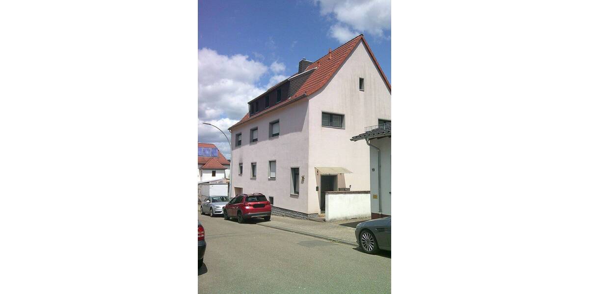 Mehrfamilienhaus, Wohnhaus Sankt Ingbert St. Ingbert - 8 Zimmer, 220 m&sup2;, 265.000&euro; | Angebot:26858927