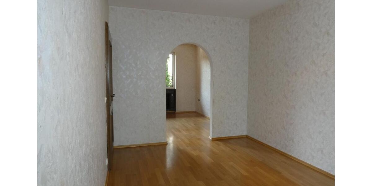 Reihenhaus Saarbrücken Brebach-Fechingen - 6 Zimmer, 195 m&sup2;, 348.000&euro; | Angebot:27166522