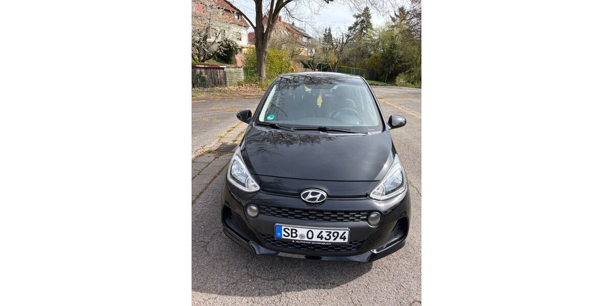 Hyundai i10 72.000 km 8.400 &euro; Saarbrücken 66130
