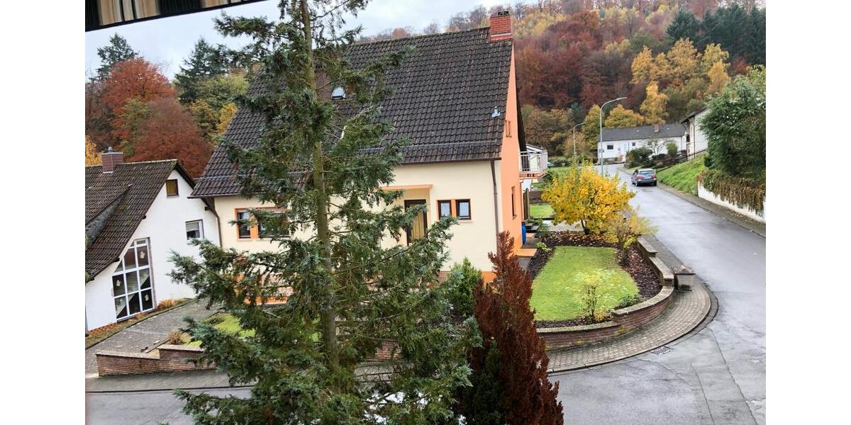 Etagenwohnung Queidersbach - 3.5 Zimmer, 106 m&sup2;, 895&euro; | Angebot:25422550