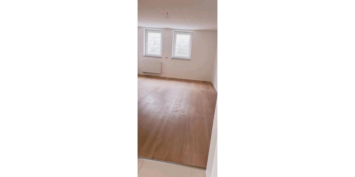 Etagenwohnung Weilerbach - 3 Zimmer, 120 m&sup2;, 1.195&euro; | Angebot:25291811