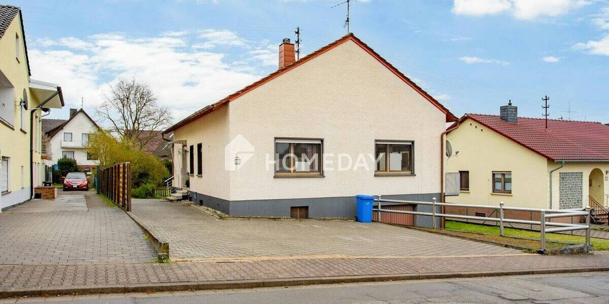 Einfamilienhaus Ramstein-Miesenbach Miesenbach - 8 Zimmer, 350 m&sup2;, 695.000&euro; | Angebot:26157237