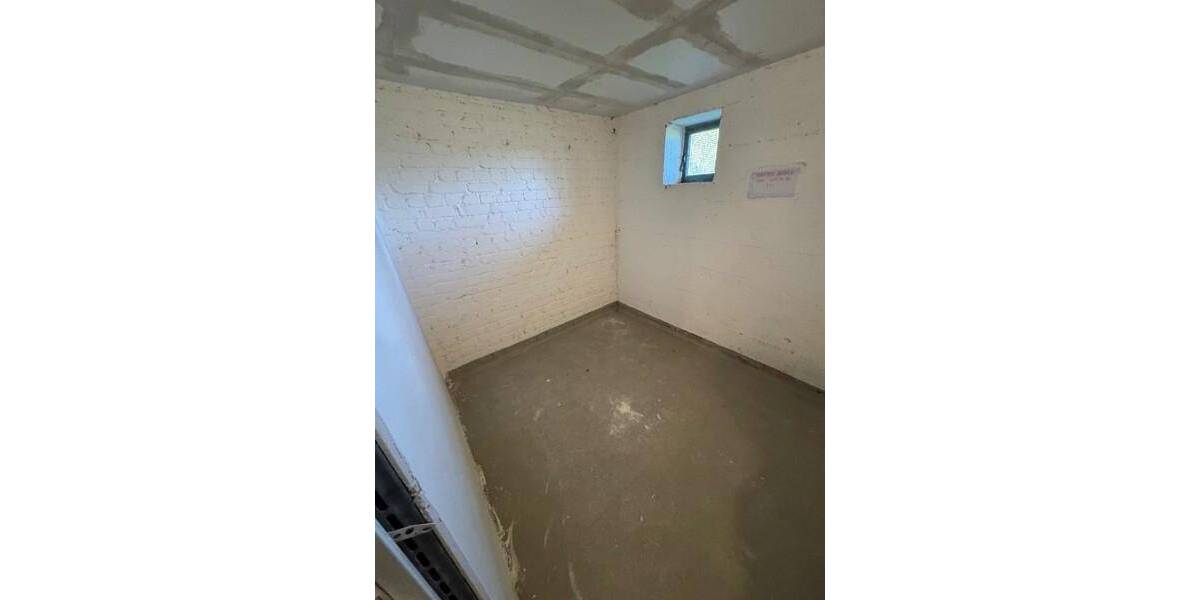 Etagenwohnung Saarbrücken Malstatt - 3 Zimmer, 87 m&sup2;, 99.990&euro; | Angebot:25684708