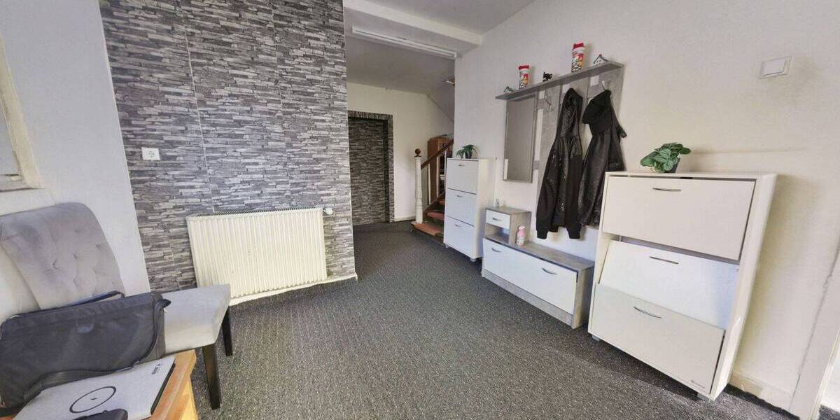 Doppelhaushälfte Spiesen-Elversberg Elversberg - 5 Zimmer, 110 m&sup2;, 93.000&euro; | Angebot:26160804