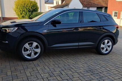 Opel Grandland (X) 71.000 km 13.200 &euro; Battweiler 66484