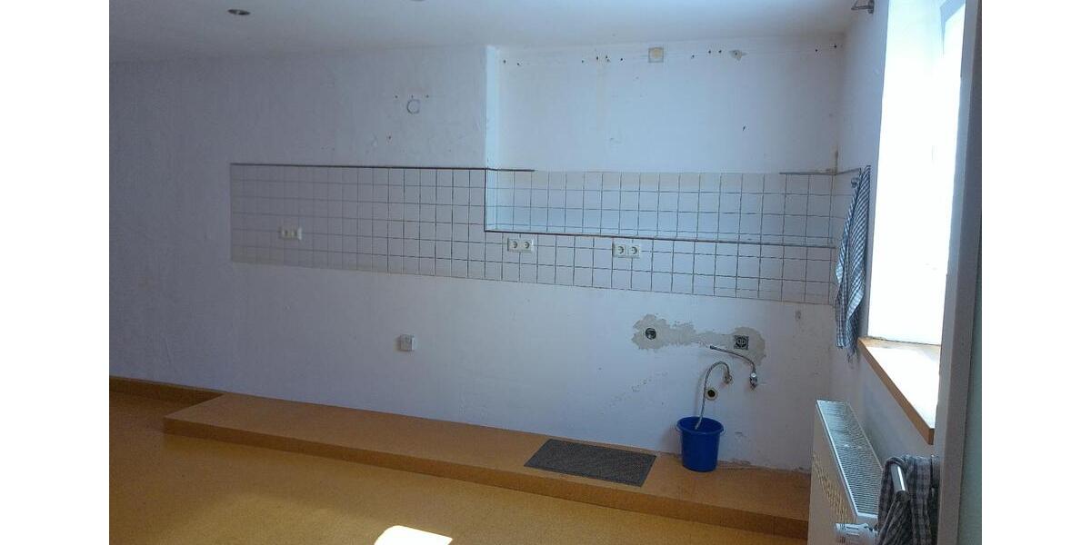 Etagenwohnung Ottweiler - 2 Zimmer, 110 m&sup2;, 550&euro; | Angebot:25591194
