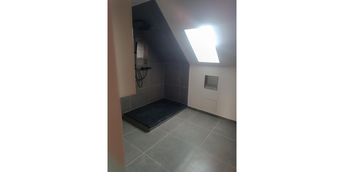 Etagenwohnung Neunkirchen - 4 Zimmer, 100 m&sup2;, 780&euro; | Angebot:25875523