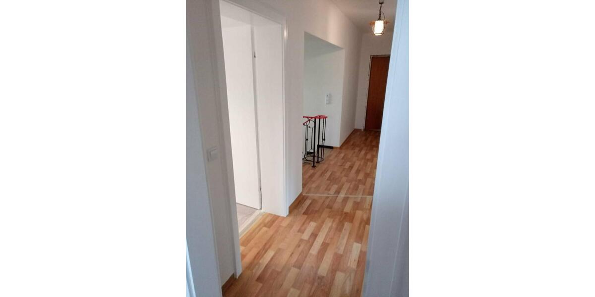Einfamilienhaus Bechhofen - 4 Zimmer, 180 m&sup2;, 1.450&euro; | Angebot:26429854