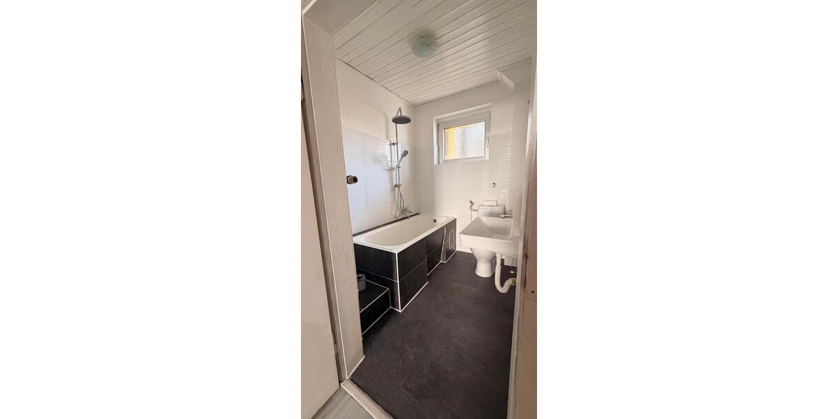 Hochparterre Queidersbach - 3 Zimmer, 93 m&sup2;, 1.000&euro; | Angebot:25975991