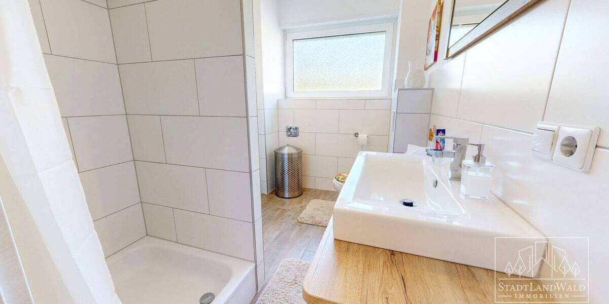 Etagenwohnung Pirmasens Innenstadt - 2 Zimmer, 61 m&sup2;, 93.500&euro; | Angebot:26886652