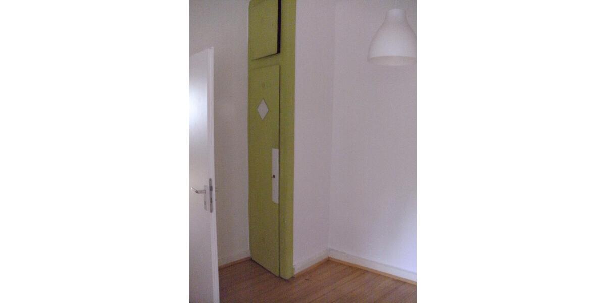 Etagenwohnung Saarbrücken - 3 Zimmer, 72 m&sup2;, 600&euro; | Angebot:25990166