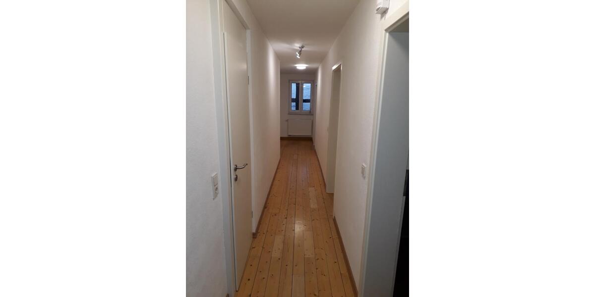 Etagenwohnung Ottweiler - 3 Zimmer, 75 m&sup2;, 625&euro; | Angebot:25954764