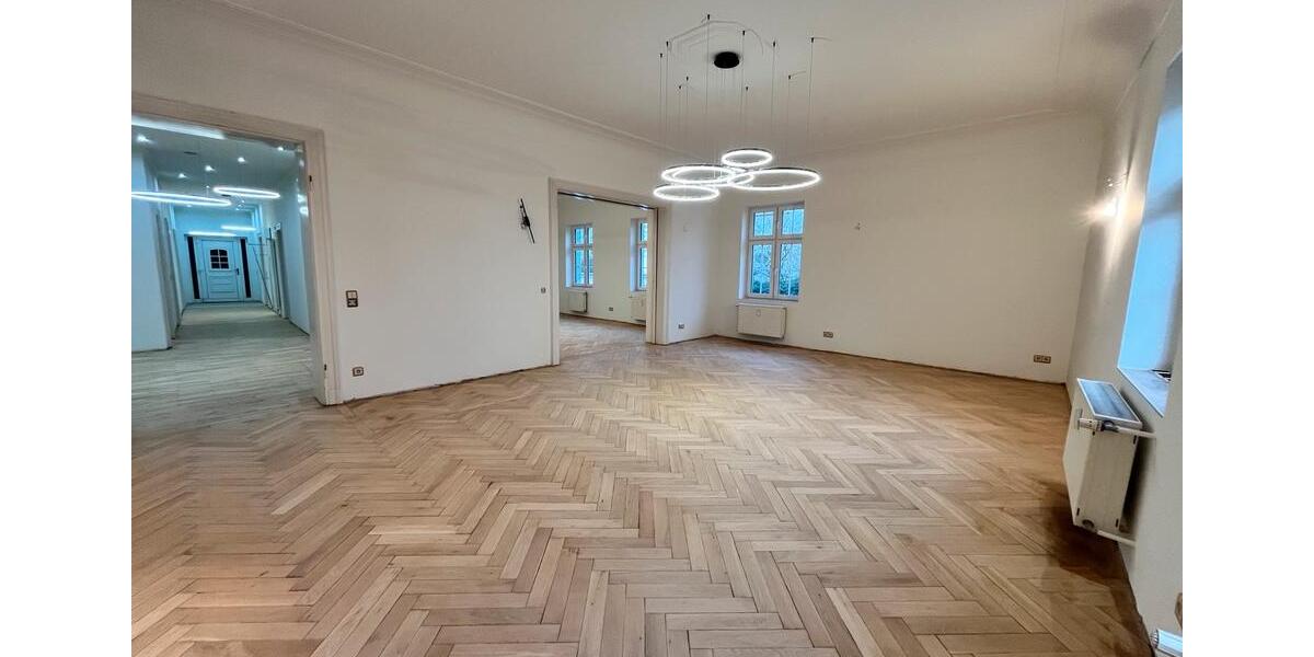 Etagenwohnung Neunkirchen - 5 Zimmer, 245 m&sup2;, 1.800&euro; | Angebot:25392092