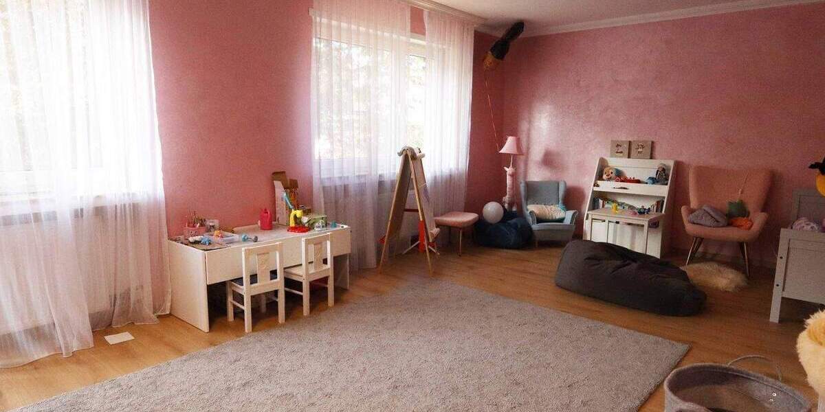 Einfamilienhaus Saarbrücken St Arnual - 4 Zimmer, 162 m&sup2;, 575.000&euro; | Angebot:26931429