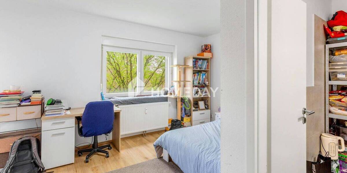 Etagenwohnung Pirmasens Innenstadt - 3 Zimmer, 69 m&sup2;, 79.000&euro; | Angebot:26834072
