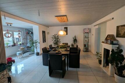 Haus Blieskastel - 5 Zimmer, 135 m&sup2;, 300.000&euro; | Angebot:25419102