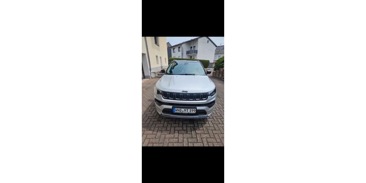 Jeep Compass 72.000 km 22.999 &euro; Namborn 66640