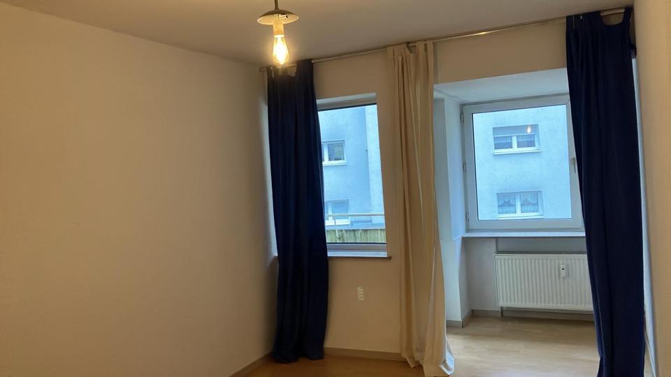 Etagenwohnung Saarbrücken Eschberg - 1 Zimmer, 33 m&sup2;, 79.000&euro; | Angebot:26114397