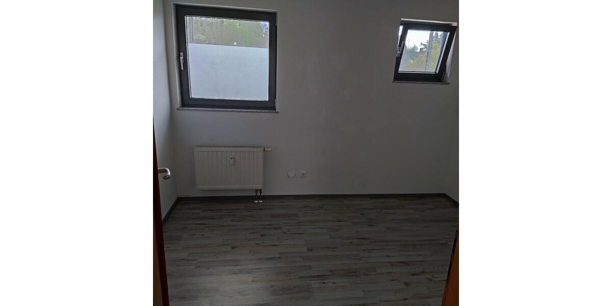 Etagenwohnung Heusweiler - 3 Zimmer, 70 m&sup2;, 510&euro; | Angebot:26293952