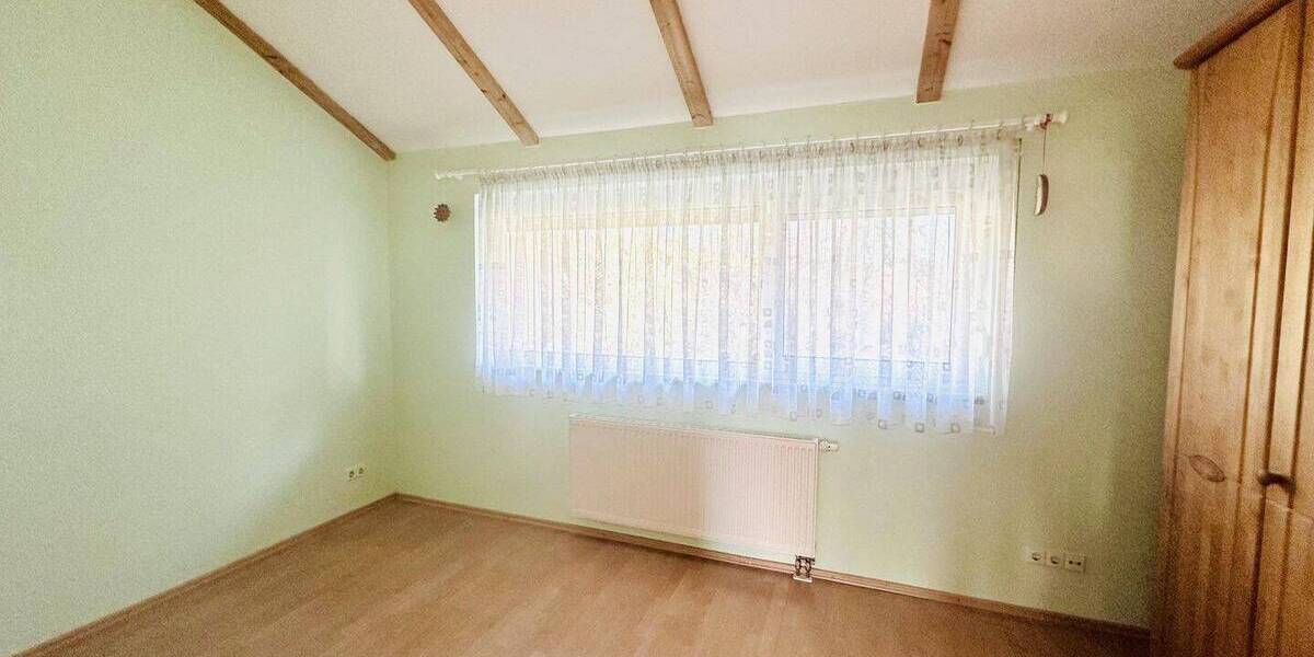 Reihenmittelhaus Landstuhl Atzel - 4 Zimmer, 107 m&sup2;, 275.000&euro; | Angebot:26142231