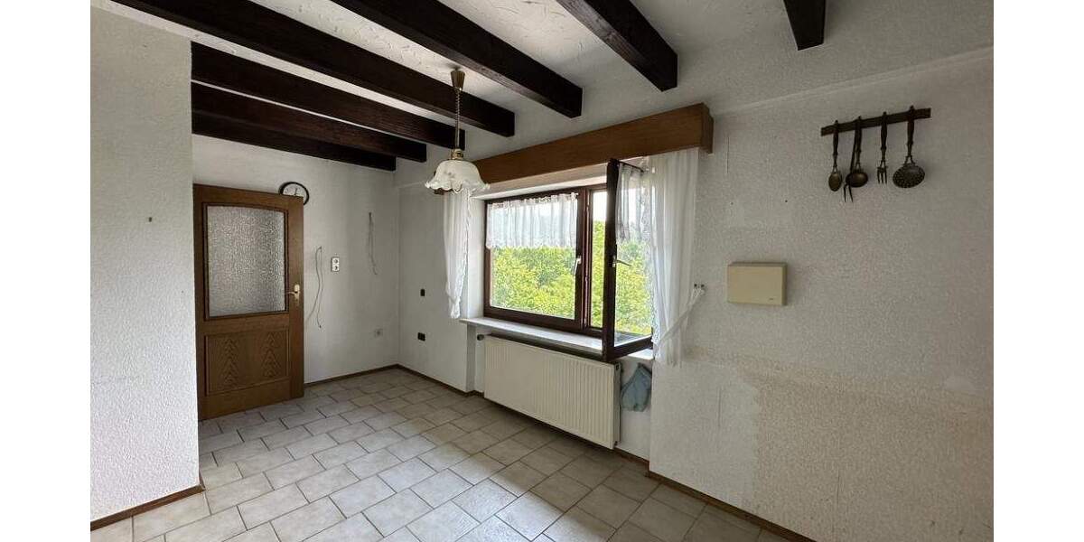 Mehrfamilienhaus, Wohnhaus Merzalben - 8 Zimmer, 255 m&sup2;, 239.000&euro; | Angebot:25821371