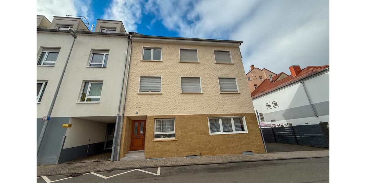 Etagenwohnung Zweibrücken - 3 Zimmer, 70 m&sup2;, 480&euro; | Angebot:25373876