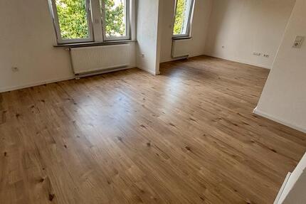 Wohnung Spiesen-Elversberg Elversberg - 3 Zimmer, 90 m&sup2;, 900&euro; | Angebot:26238103