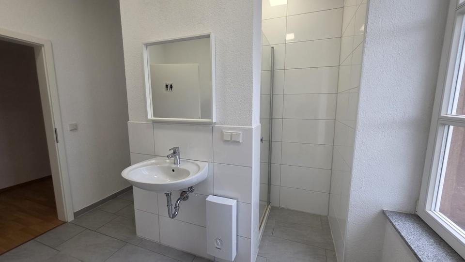 Etagenwohnung Quierschied - 4 Zimmer, 150 m&sup2;, 1.250&euro; | Angebot:25362910